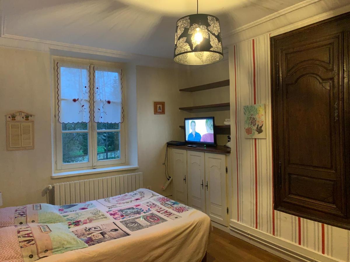 Chambres d'hôtes dans une maison de caractère Mussey-sur-Marne Esterno foto