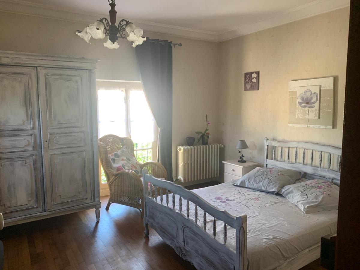Chambres d'hôtes dans une maison de caractère Mussey-sur-Marne Esterno foto