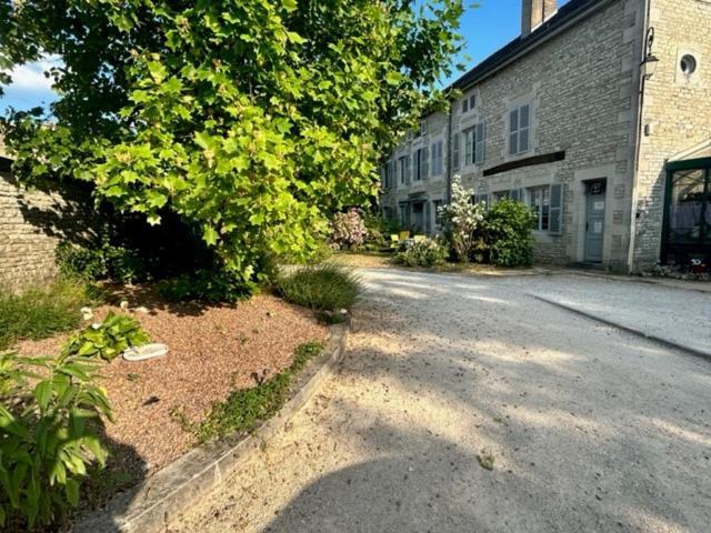 Chambres d'hôtes dans une maison de caractère Mussey-sur-Marne Esterno foto