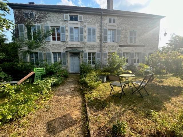 Chambres d'hôtes dans une maison de caractère Mussey-sur-Marne Esterno foto